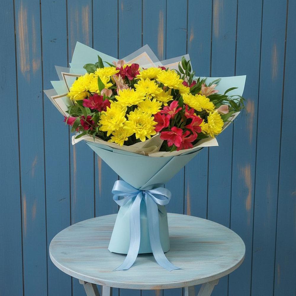 Букет цветов из: Альстромерии и Хризантемы в Улькан