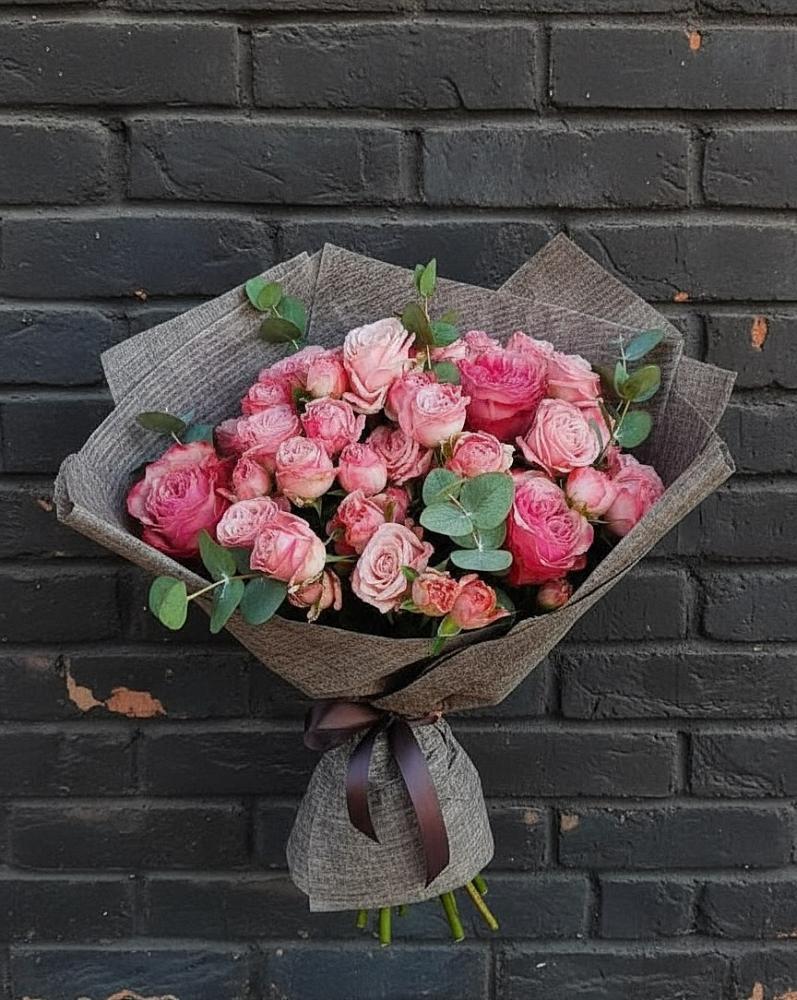 Букет цветов из: Розы в Улькан