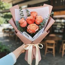 Букет цветов из:  Розы в Улькан