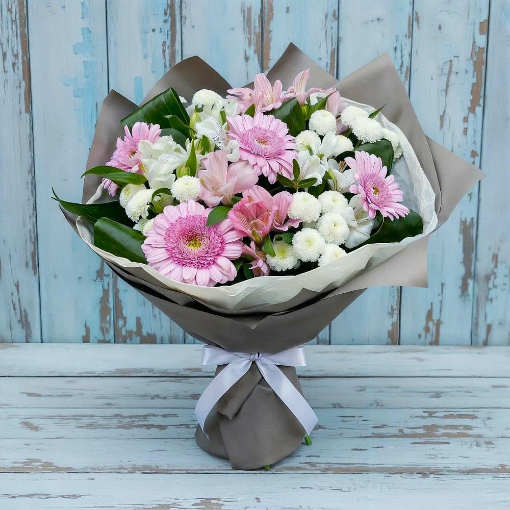 Букет цветов из: Герберы, Альстромерии и Хризантемы в Улькан