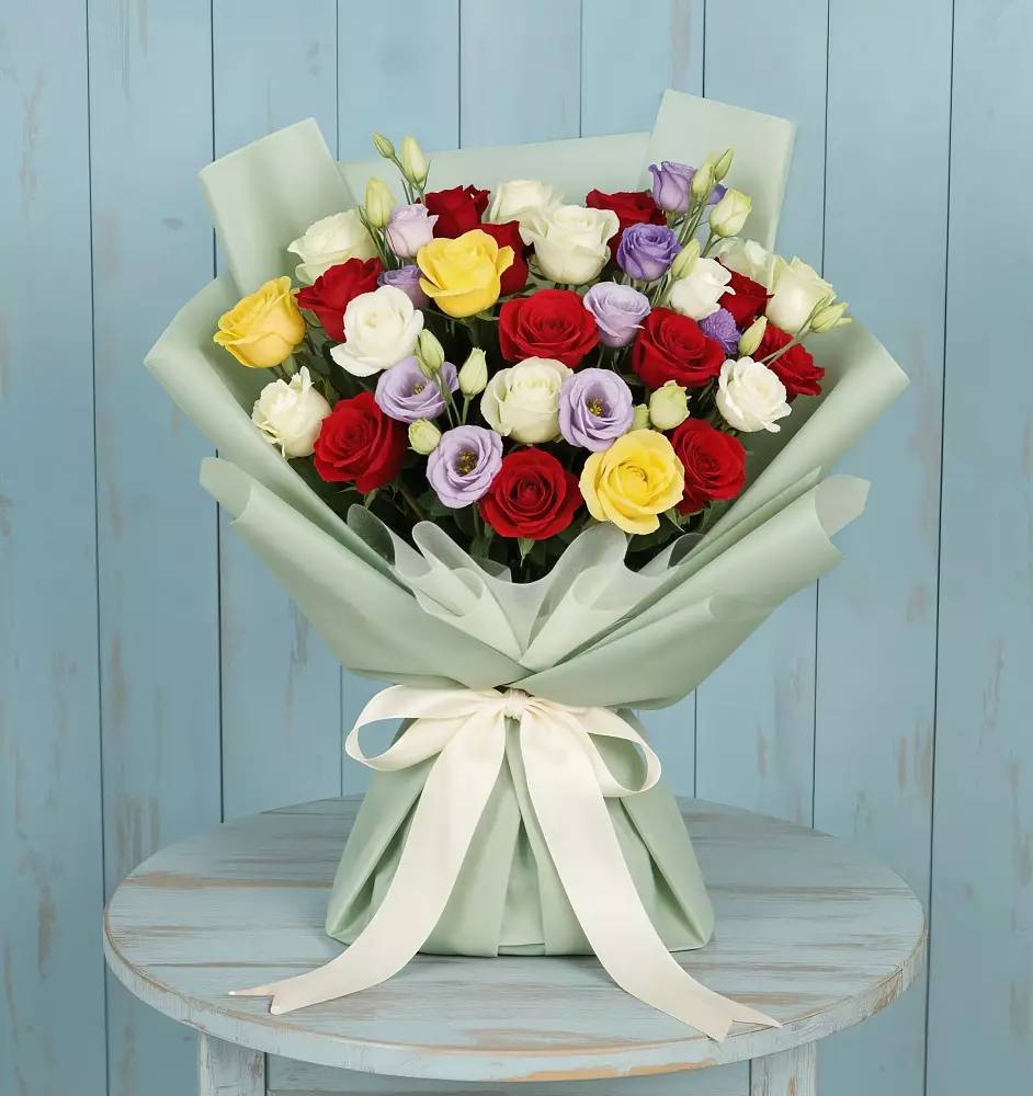 Букет цветов из: Розы в Улькан