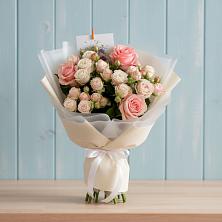 Букет цветов из:  Розы в Улькан