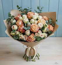 Букет цветов из:  Альстромерии и Розы #REPLACE_PRED# Улькан