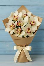 Букет цветов из:  Орхидеи и Розы в Улькан