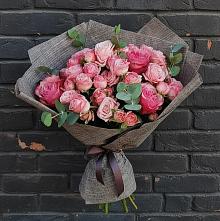 Букет цветов из:  Розы в Улькан